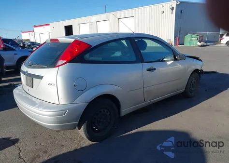 2006 Ford Focus Zx3 from USA, damaged, VIN 1FAFP31N46W147399